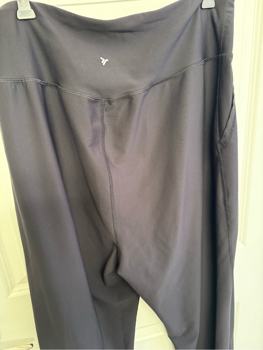 Old Navy Black Leggings with Subtle Logo